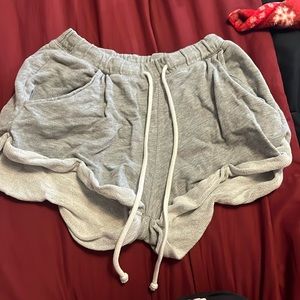 grey short shorts